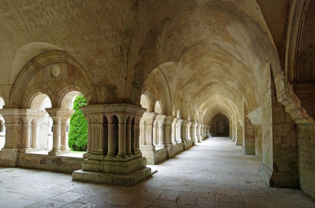 /Interior de la Abadía de Fontenay